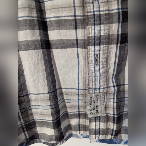 Men's Calvin Klein Jeans Grey and Blue Plaid Long-Sleeve Button Up Shirt - Picture 4 of 4